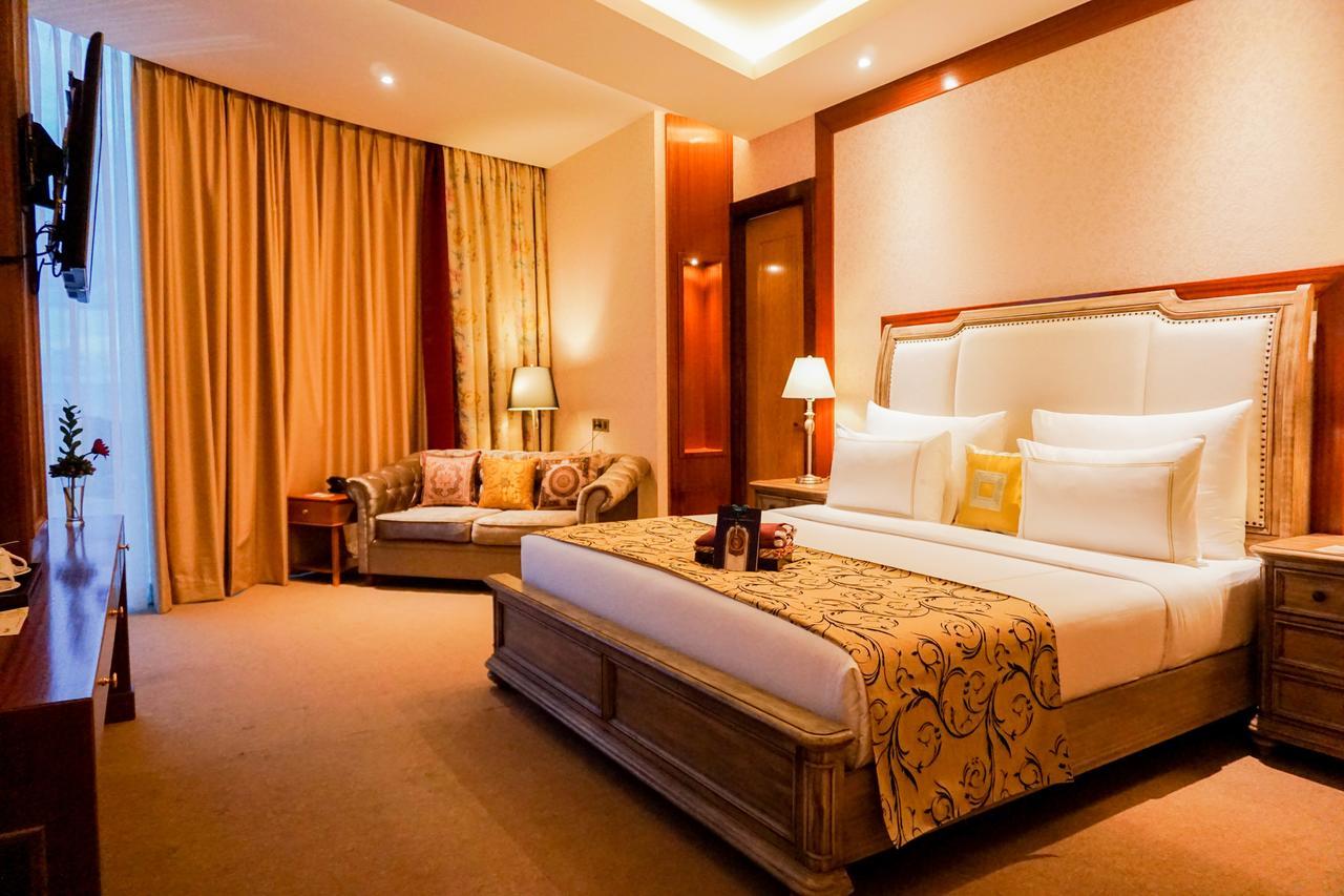 Cinnamon Hotel Boutique Syariah Tutugan Экстерьер фото