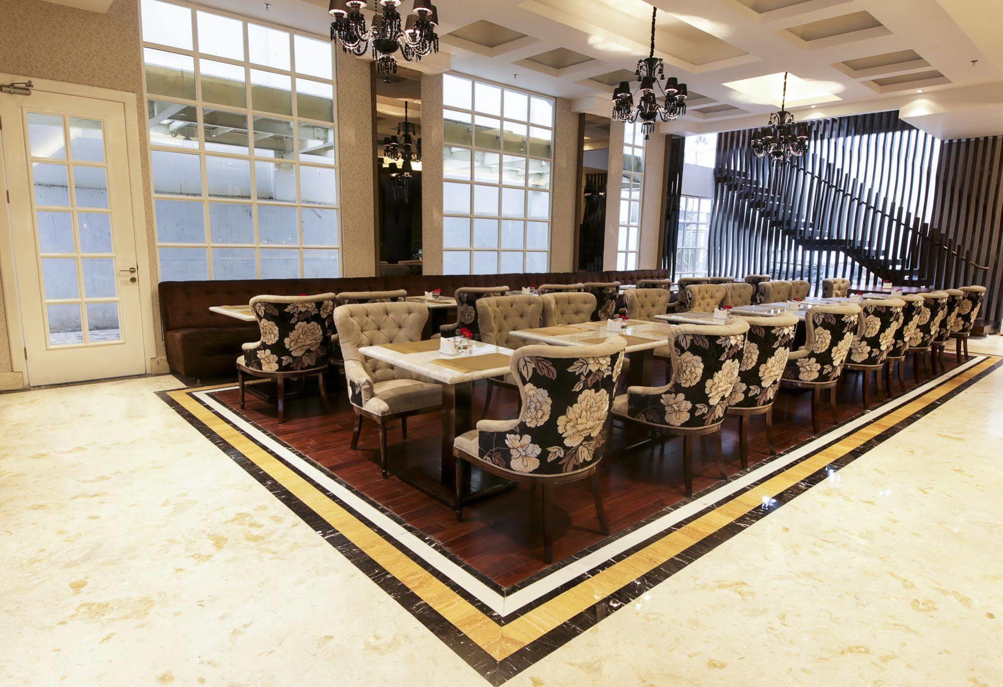 Cinnamon Hotel Boutique Syariah Tutugan Экстерьер фото