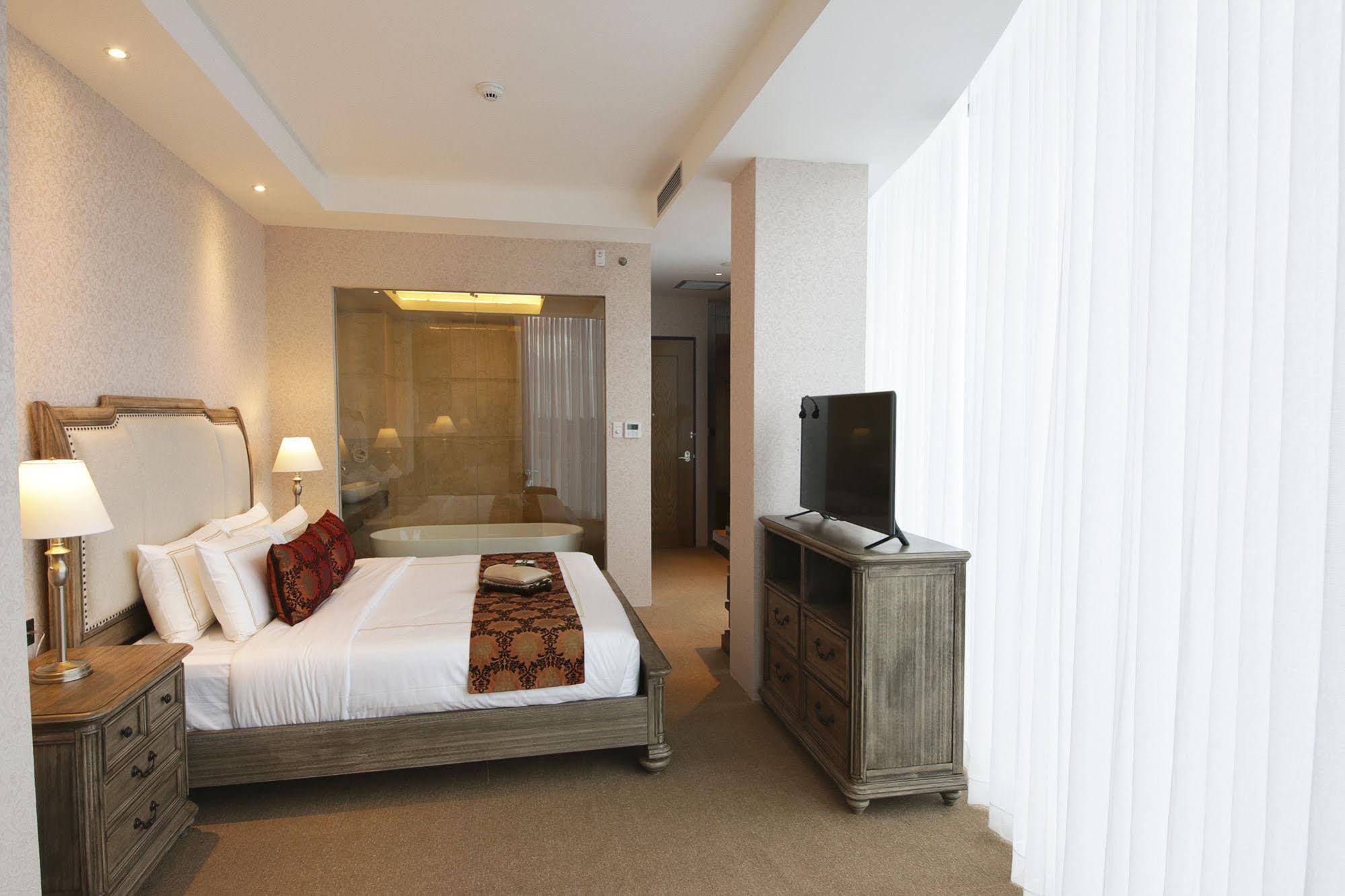 Cinnamon Hotel Boutique Syariah Tutugan Экстерьер фото